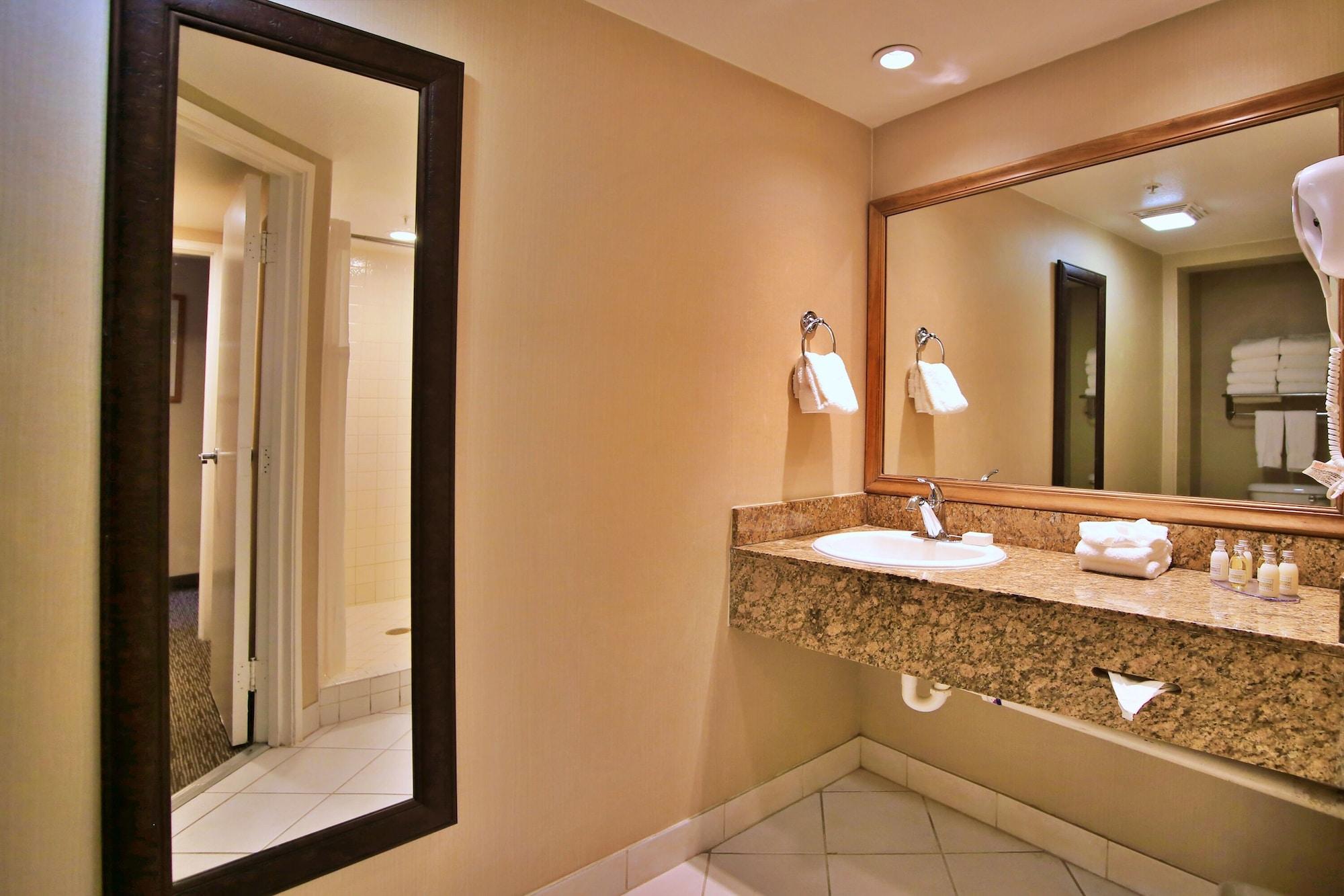 Anaheim Portofino Inn & Suites Luaran gambar